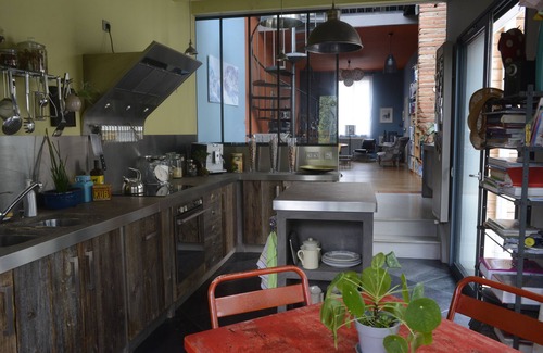 Patte d'Oie Casa | Hermosa casa con piscina en el centro de la ciudad