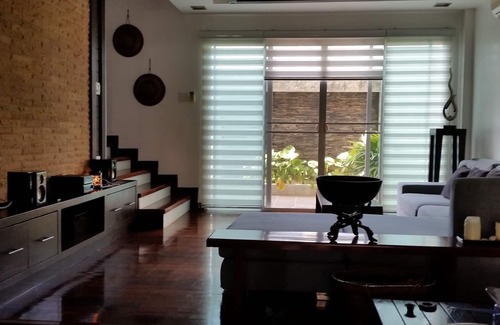 Hua Hin Casa | Hermosa casa de pueblo con ubicación única en el centro de Huahin