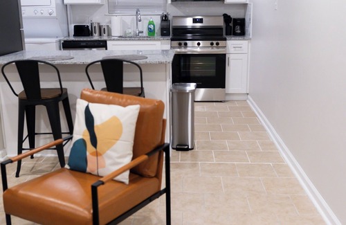 Highlands - Perkins Apartamento | Beautiful Two Bed Room - Apt 2 - Downstairs