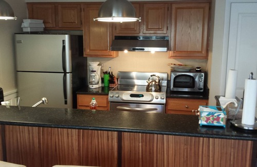 Bethany Beach Condominio | Hermoso condominio de dos dormitorios y dos baños a 5 minutos del océano
