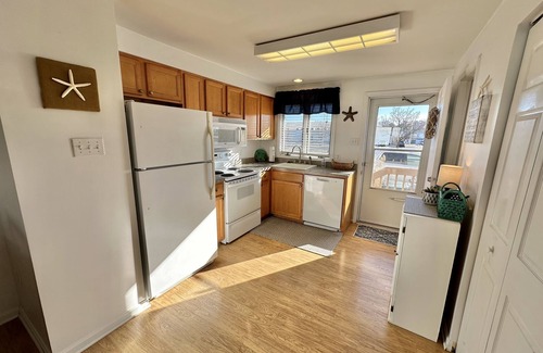 Caine Woods Casa | ¡LA SEMANA DE LA BICICLETA APENAS SE ABRE! Casa adosada en North OC cerca de todo lo que necesitas!
