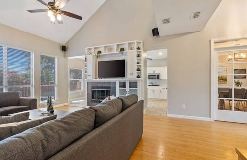 North Richland Hills Casa | Beautiful Home with private Pool!