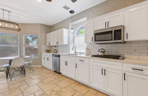 North Richland Hills Casa | Beautiful Home with private Pool!