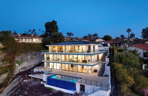 Palos Verdes Estates Casa | Beautiful Ocean View Property