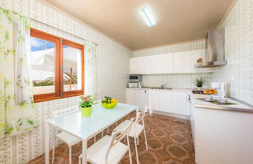 S'Illot-Cala Morlanda Casa | Hermosa casa de vacaciones "Can Rosito" con vistas al mar, Wi-Fi, balcón y terraza