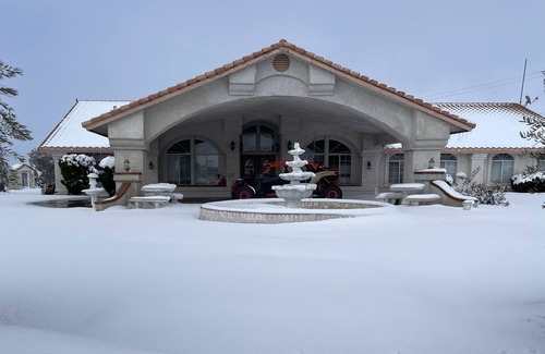 Hesperia Casa | Beautiful Vacation Get Away 6BD/3.5R