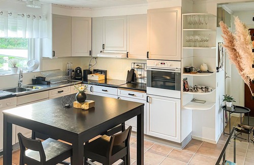 Ljusne Casa | Alojamiento de 4 habitaciones en Sörljusne