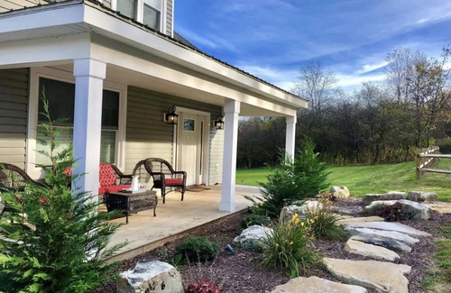 Donegal Casa | Beautiful Vacation Home in Champion (Seven Springs)