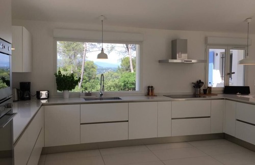 Les Maillans Villa | Villa moderna con piscina entre Cannes y Niza