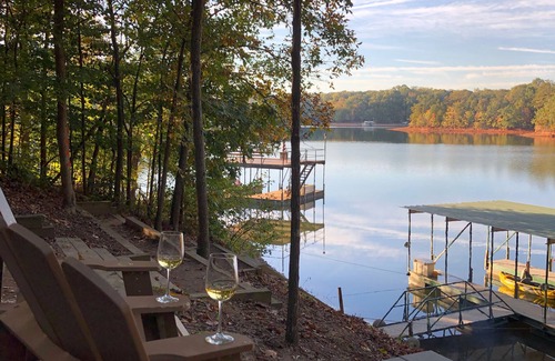 Reed Creek Casa | Hermosa y serena casa del lago en el lago Hartwell con muelle de aguas profundas !!!!