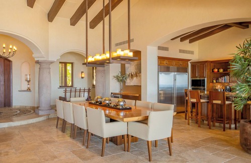Palmilla Villa | Beautiful Villa w/ Chef, Butler, & Steps From Swimmable Beach in Villas Del Mar