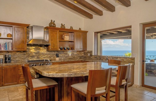 Palmilla Villa | Beautiful Villa w/ Chef, Butler, & Steps From Swimmable Beach in Villas Del Mar