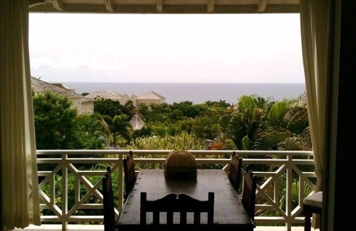 Mount Standfast Villa | Hermosa vista al mar Villa w. Tenis, piscinas y gimnasio. Parroquia de St James.