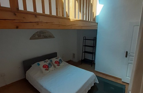 Besse-sur-Issole Casa | Beautiful village house in Provence