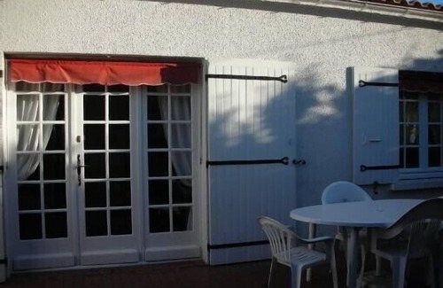 Saint-Trojan-les-Bains Villa | Bonita villa en terrenos boscosos cerca del mar en la isla de Oleron