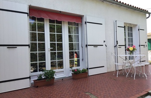 Saint-Trojan-les-Bains Villa | Bonita villa en terrenos boscosos cerca del mar en la isla de Oleron