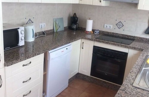 Competa Casa | Beautiful Villa 3 Bedrooms, 2 Bathrooms, A/C, Private Pool & BBQ