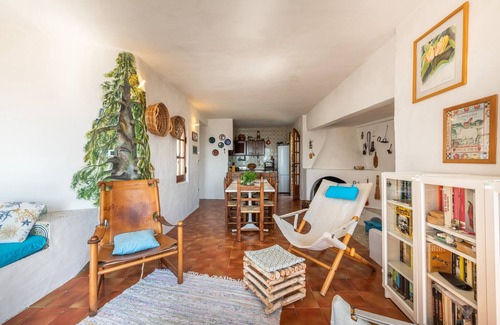 Villaggio Mandorli Villa | Preciosa villa "Bentuestu" con acceso privado al mar, jardín y terrazas