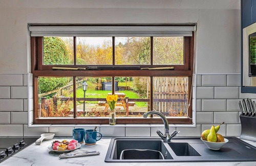Dolwyddelan Casa | Estupenda casa de vacaciones para 5 personas con WIFI, bañera de hidromasaje, TV y aparcamiento