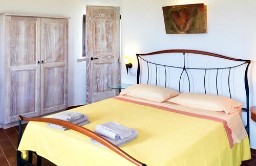 Capo Testa Casa | Beautiful villa for 4 people with A/C, WIFI, TV, terrace, pets allowed, panoramic view and park...
