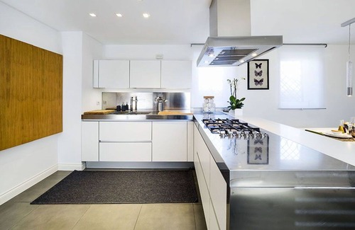 Catania City Centre Villa | Beautiful villa for 4 people with A/C, WIFI, TV and terrace