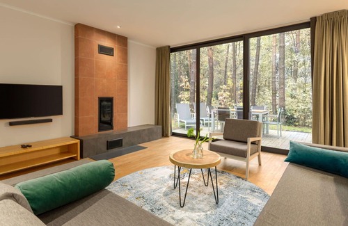 Bispingen Casa | Estupenda casa de vacaciones para 6 personas con piscina, WIFI, TV, terraza y aparcamiento