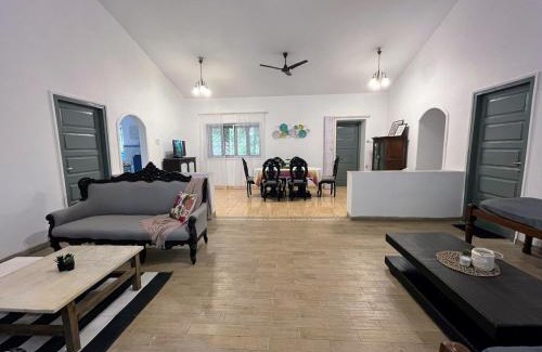 Kune Village Chalet De Esquí | Beautiful Villa in Khandala with Hot Tub