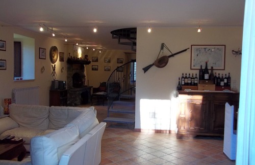 Farnese Villa | Villa En Maremma sobre el Rio Olpeta