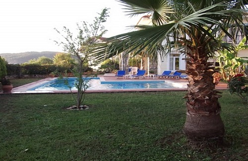 Oludeniz Villa | Hermosa Villa en Ovacik con piscina privada y vistas a la montaña