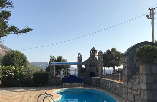 Sarigerme Casa | Hermosa villa en la ubicación superior de la ladera con hermosas vistas al mar