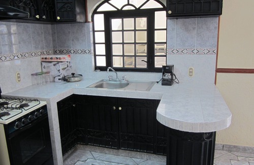 Raquet Club Villa | BEAUTIFUL VILLA BYE THE LAKE