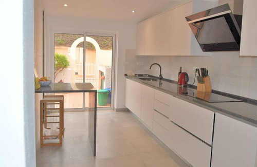 Luz Villa | Hermosa villa con piscina privada, fabulosas vistas al mar, a pie de la playa