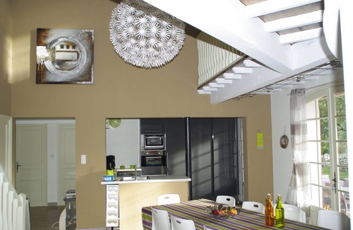 Labeaume Casa | Magnífica villa grande con piscina privada, jardín original. del 17 / 08-31 / 09