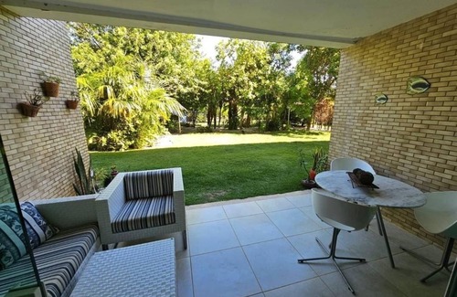 Itacimirim Casa | ¡Lindo Village !! Triplex, 4 suites, piscina con rayas, 200 mt de la playa de la Espera