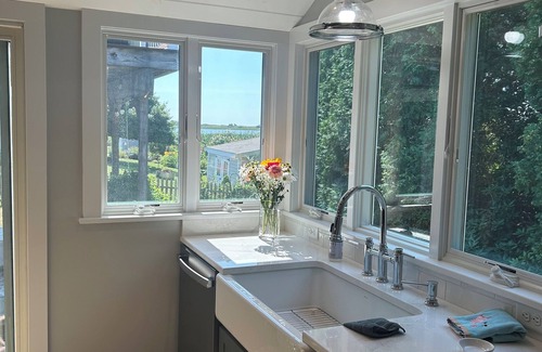 West Yarmouth Casa | Hermosas vistas del agua de Cape Cod Beach House