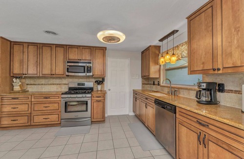 Port Charlotte Casa | Beautiful Waterfront House with Heated Pool and Fishing Dock