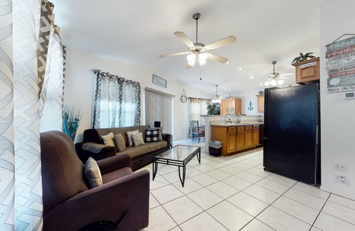 Port Isabel Casa | Adecuado para perros, casa frente al mar con muelle privado, piscina compartida, jacuzzi