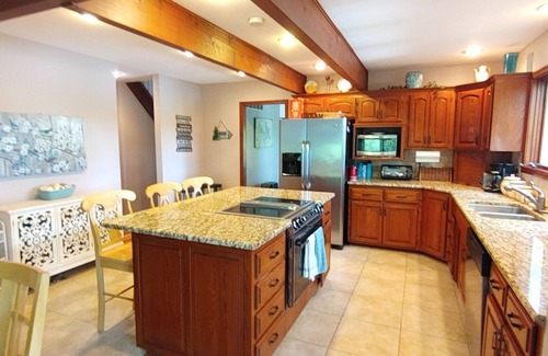 Camdenton Casa | Beautiful waterfront house with dock for family fun near Ha Ha Tonka State park