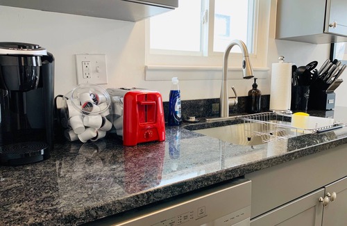Ferndale Casa | Hermoso, bien designado 3BR en Ferndale!