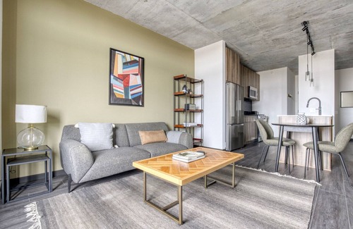 Near West Side Apartamento | Beautiful West Loop Jr 1BR w/ Gym, near Fulton Market, by Blueground