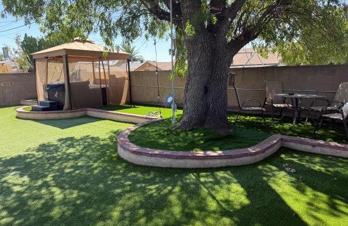 Sun Valley Casa | Beautifull 4 Bedroom House 15 Minutes From Universal Studios