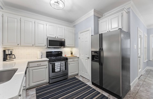 Fort Worth Cultural District Casa | Beautifully Appointed Home in the Heart of Fort Worth!