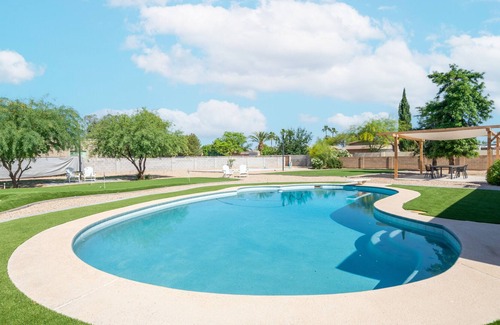 Shea North Estates Casa | Beautifully Appointed 5BR 2BA Home Heated Pool