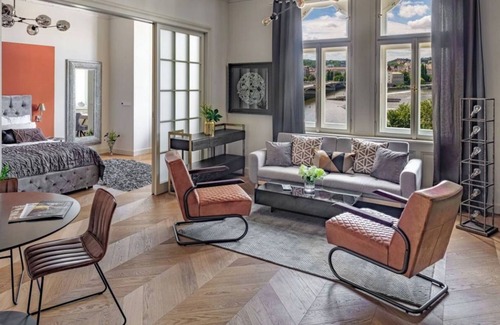 Nove Mesto Apartamento | beautifully designed 2 Bedroom/2 bathroom apartment