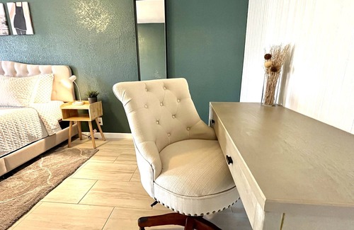Heritage Casa | Beautifully Designed Home by SeaWorld & Lackland