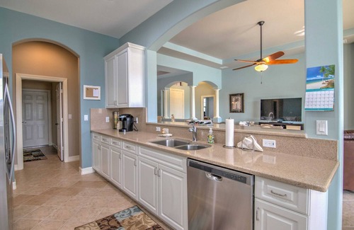 Gateway Casa | Beautifully Furnished Single Family Pool Home with Lake View in Gateway