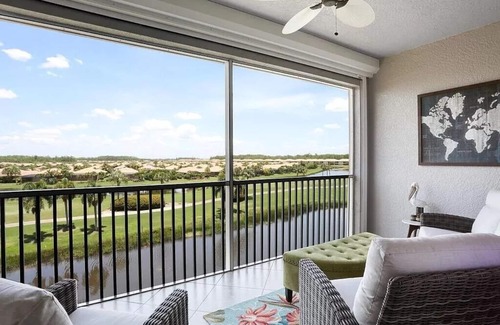 Pelican Preserve Condominio | Beautifully furnished condo in Pelican Preserve.