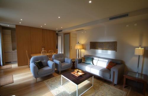 Barri Vell Apartamento | Beautifully furnished luxury apartment in Barri Vell, Girona