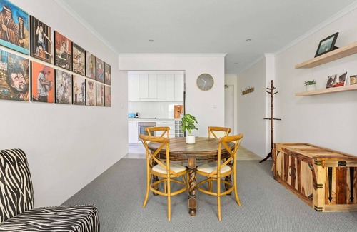 Lane Cove North Apartamento | Beautifully Peaceful 2-Bed Apartment