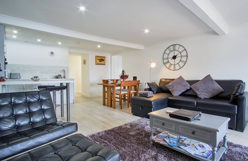 Oban Apartamento | Apartamento de una habitación muy bien presentado y muy espacioso en el corazón de Oban